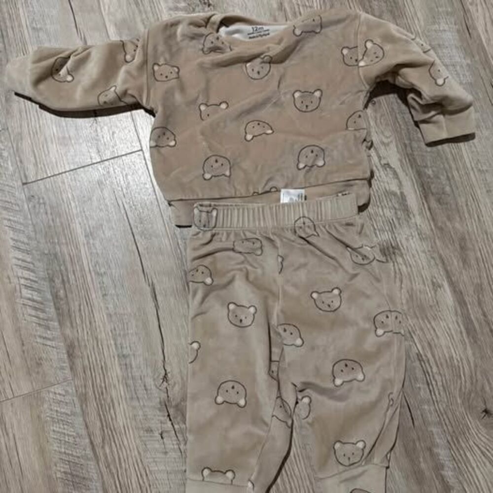 12M Velour Bear Print Pajama Set